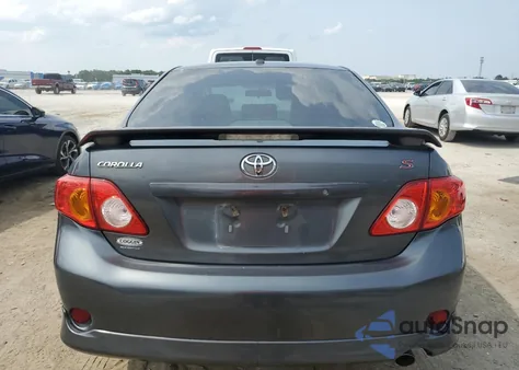 2010 Toyota Corolla Base z USA, uszkodzony, nr VIN 2T1BU4EE1AC324011